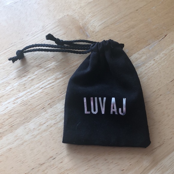 Necklace - Picture 5 of 5